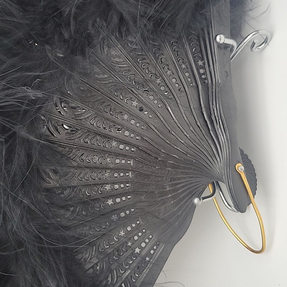 Black Maribou Feather Fan - Picture 4 of 9